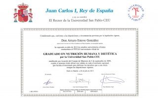 Título de Graduado en Nutrición Humana y Dietética